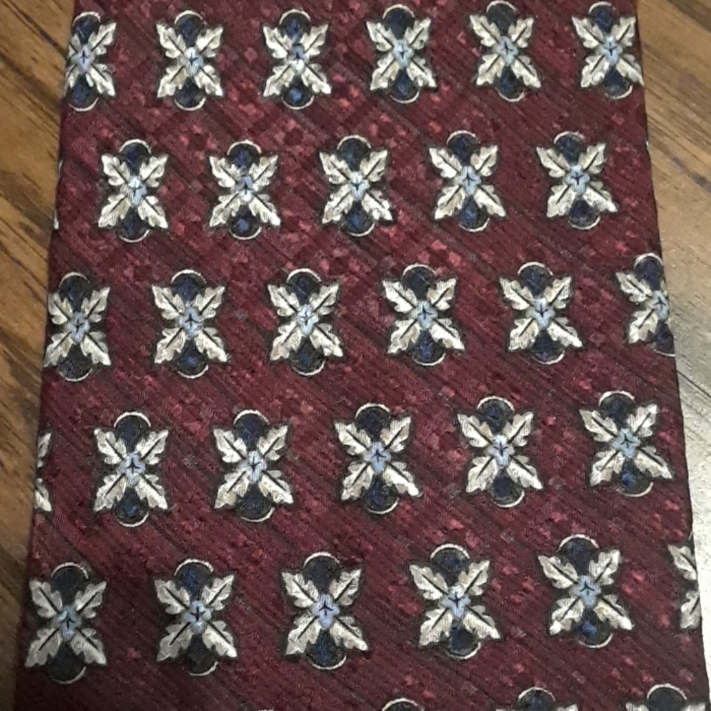 ๐๐ฅ 4 TIES ๐๐ฅ - Picture 2 of 6